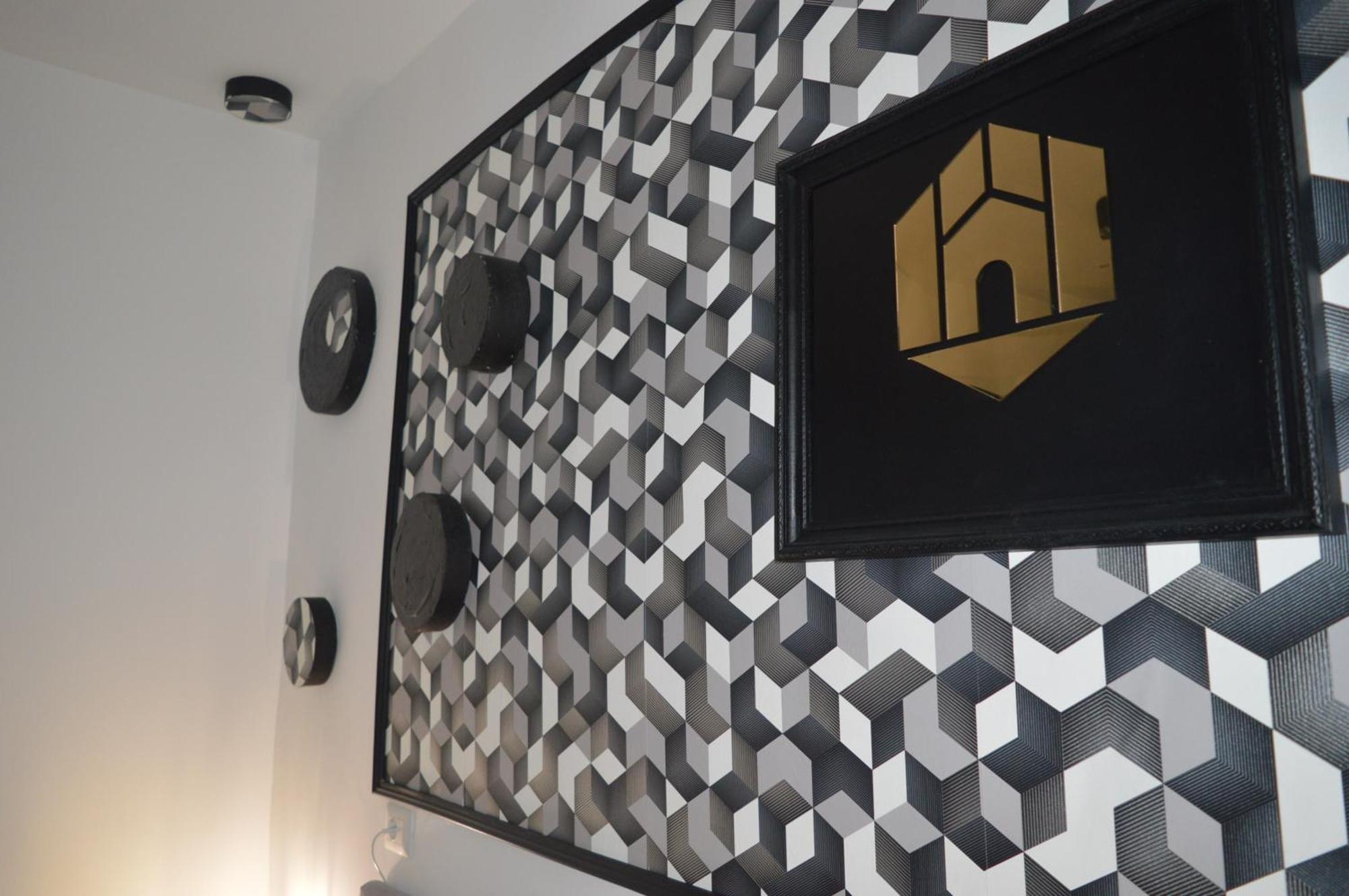 Gasthuis Geometric Art Bari